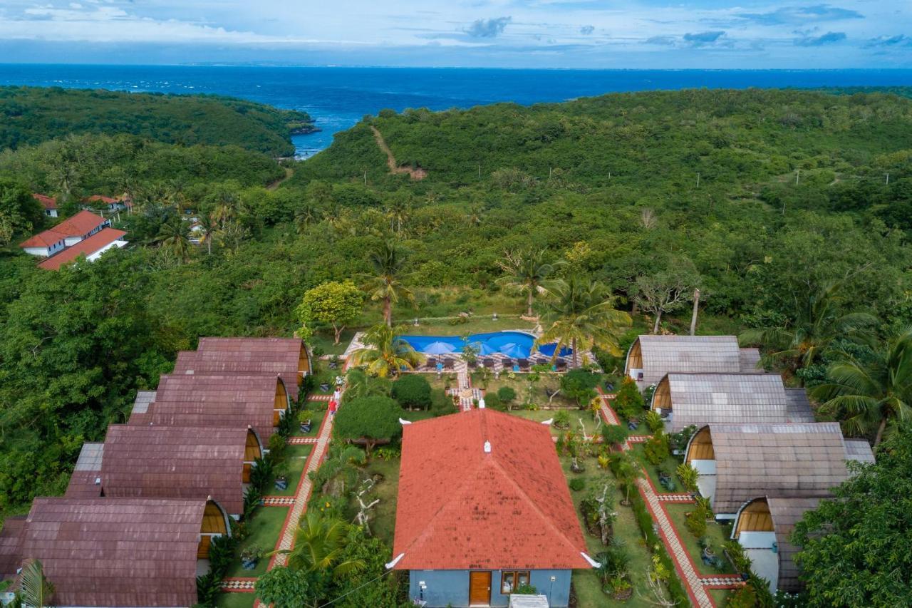 Penida Sunset Ocean View 3*