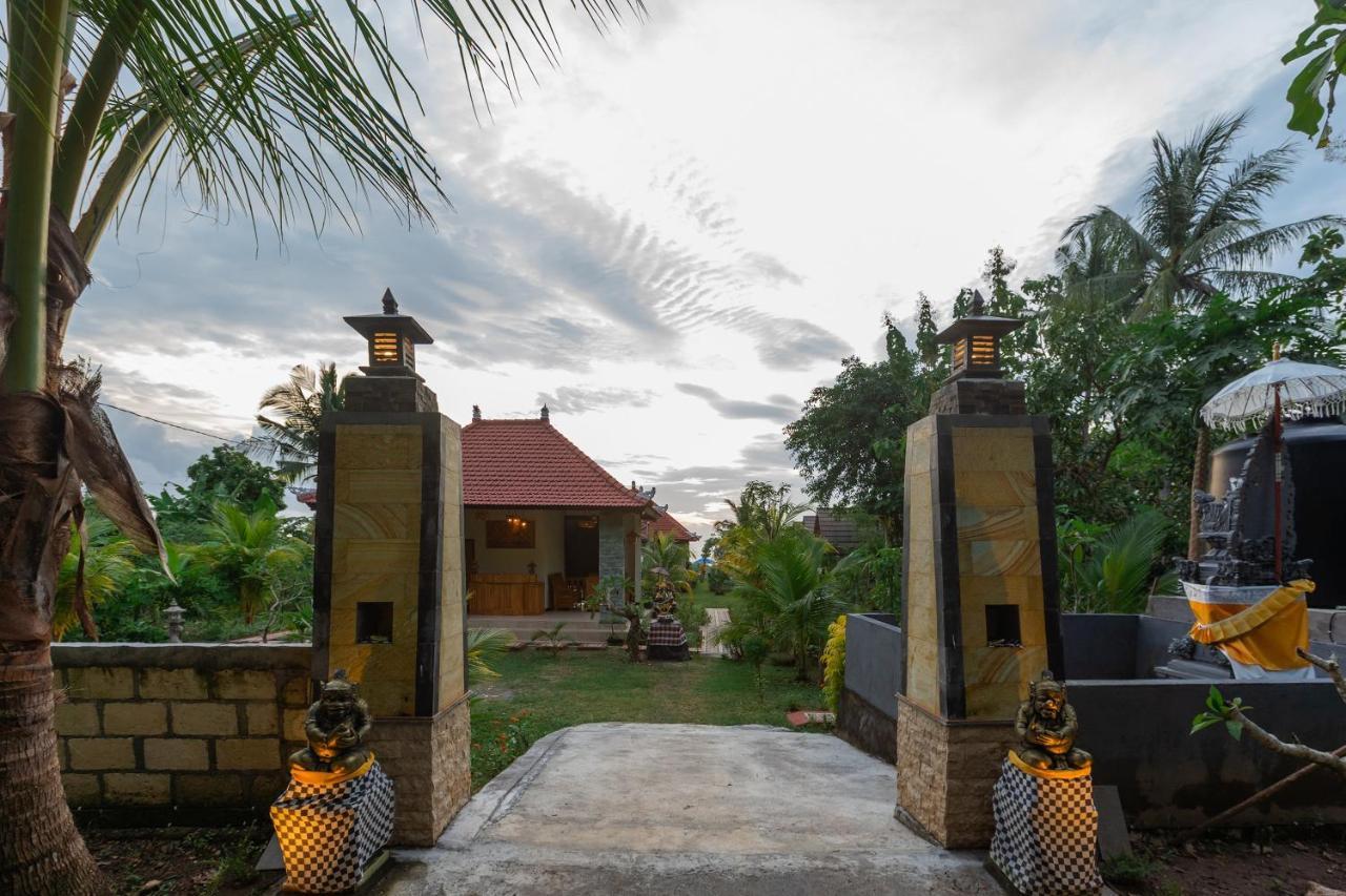 Penida Sunset Ocean View 3*