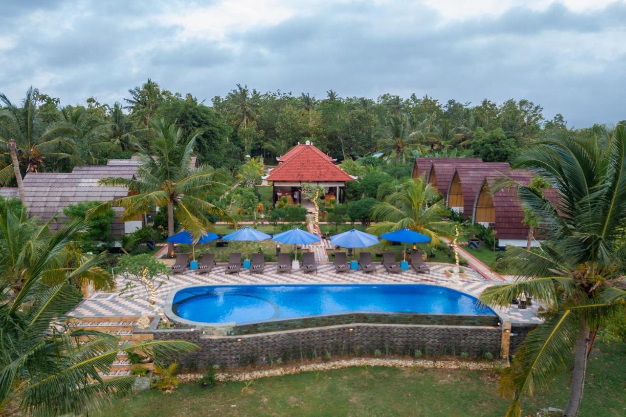 Penida Sunset Ocean View 3*