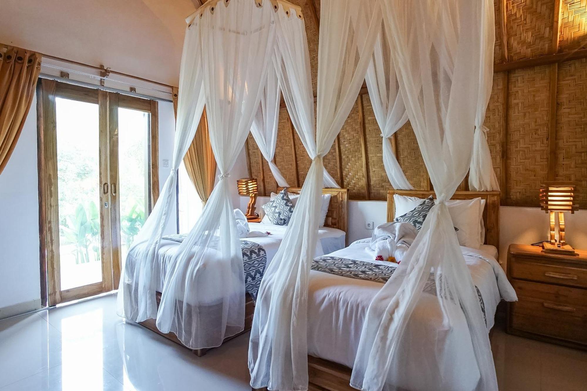 Penida Sunset Ocean View 3*