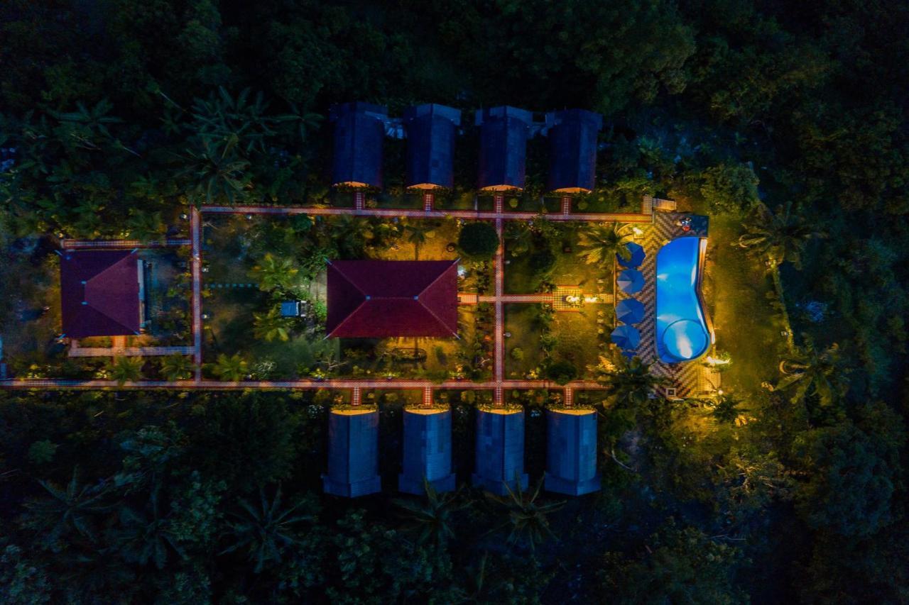 Penida Sunset Ocean View 3* Sakti