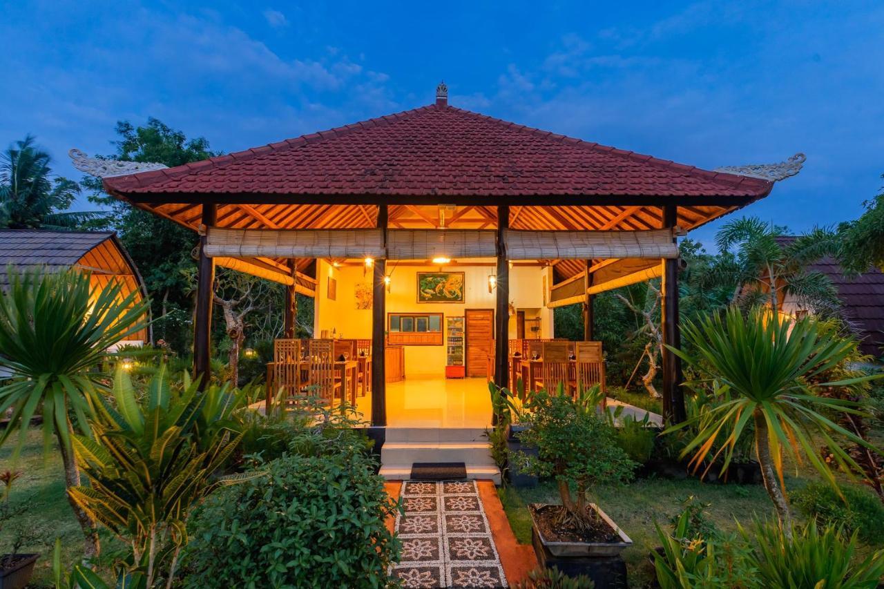 Penida Sunset Ocean View Village de vacances 3*